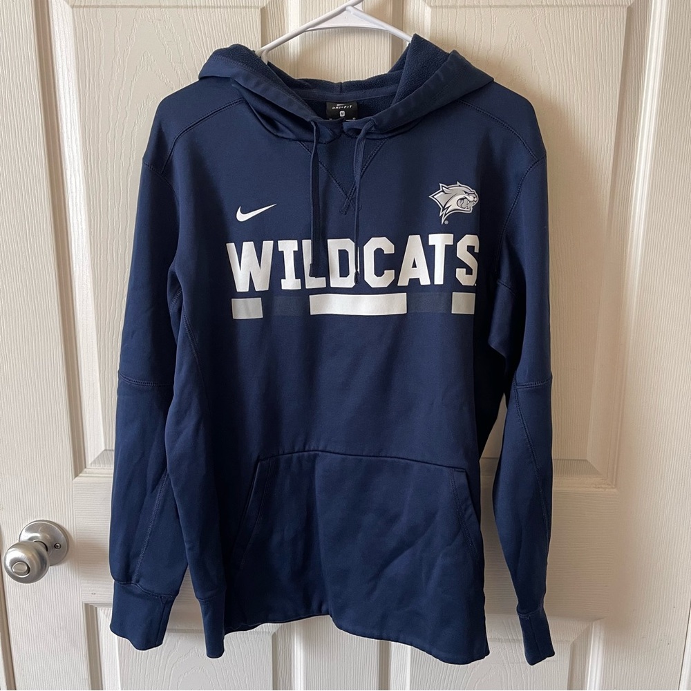 Nike UNH Wildcats sweatshirt